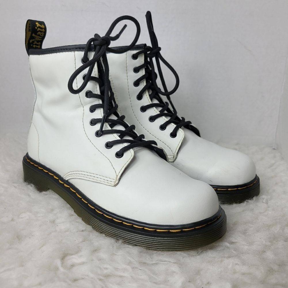 Dr. Martens 1460 Womens Size 5 Smooth White Leather Boots